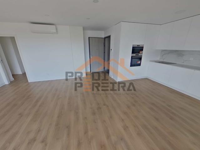 Apartamento venda em Torres da Bela Vista, Santiago Dos Velhos