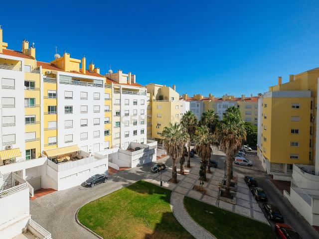 Apartamento venda em Jardins da Parede, Cascais