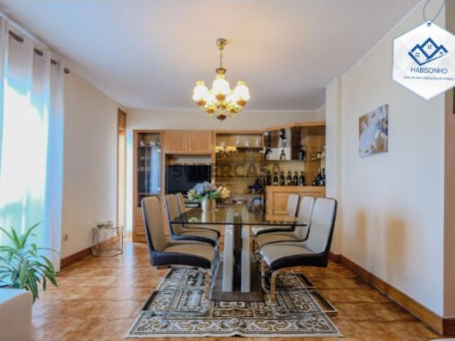 Casa venda em Maia, Gueifães