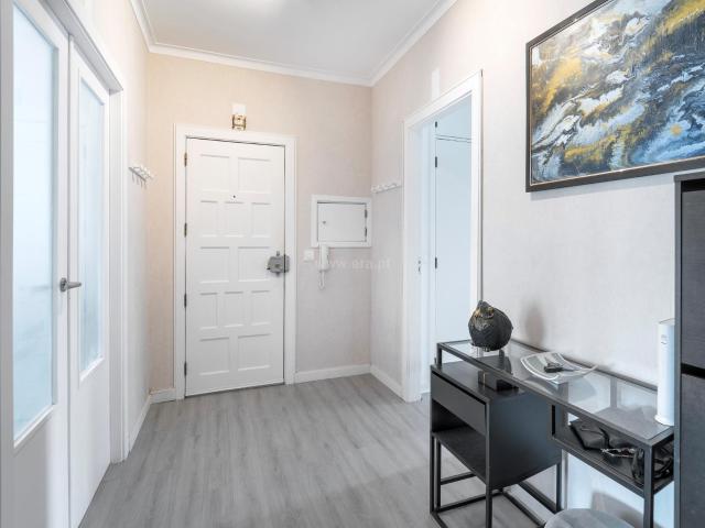 Apartamento venda em Marinheiros, Leiria