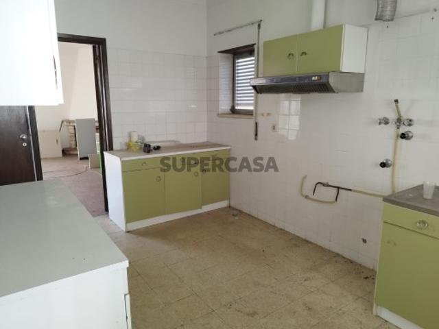 Casa venda em Alcanena, Santarém