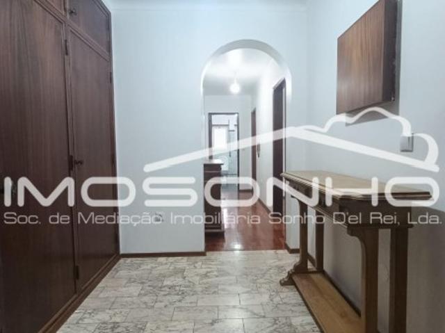 Apartamento alugar em Marinha Grande, Leiria