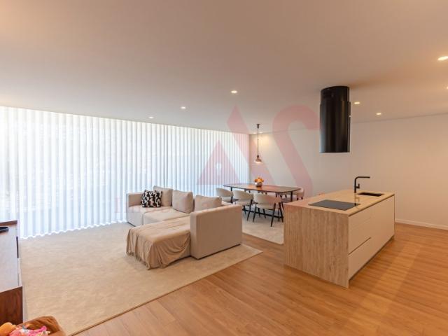 Apartamento venda em Lousada, Porto