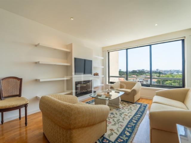 Apartamento alugar em Porto, Aldoar