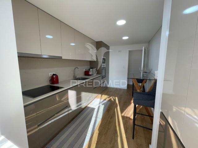 Apartamento alugar em Mafamude, Vila Nova De Gaia