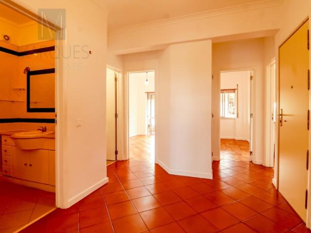 Apartamento alugar em Centro Sul, Almada