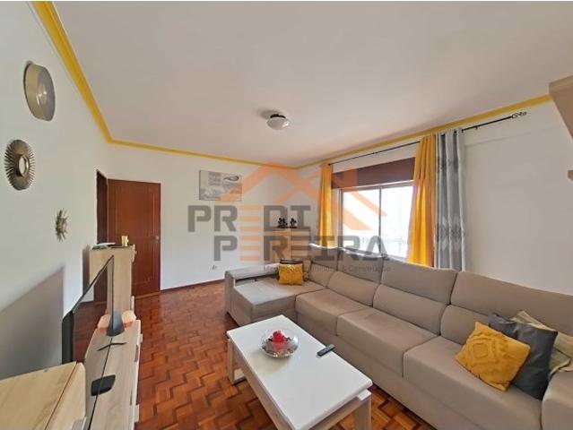 Apartamento venda em Damaia, Amadora