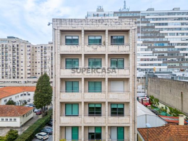 Casa venda em Maia, Gueifães