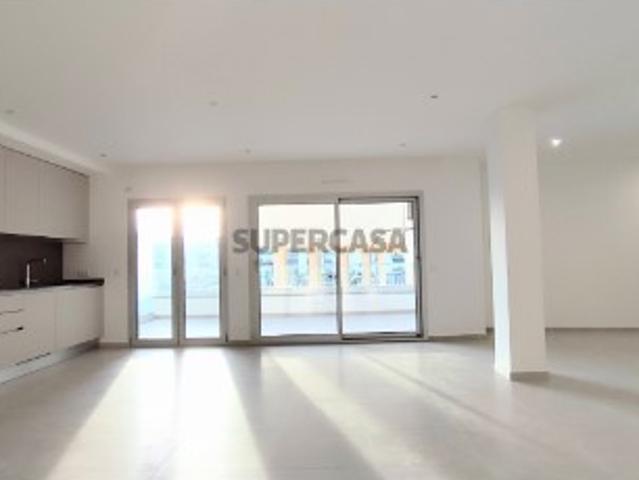 Casa venda em Pederneira, Leiria