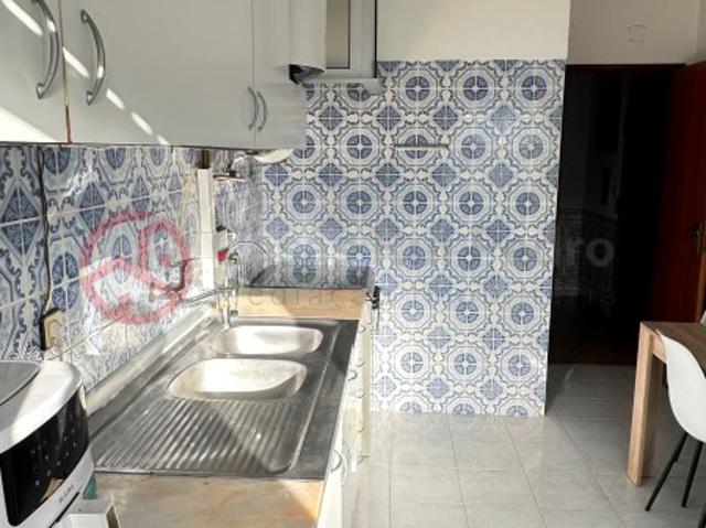 Apartamento venda em Rio de Mouro Velho, Rio de Mouro