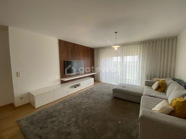 Apartamento venda em Bougado (São Martinho e Santiago), Trofa