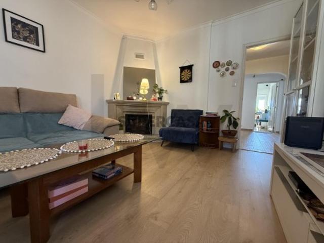 Casa venda em Bairro Janeiro, Amadora