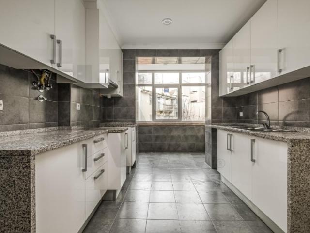 Apartamento alugar em Avenidas Novas, Lisboa