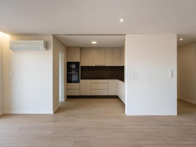 Apartamento venda em Devesas, Vila Nova De Gaia