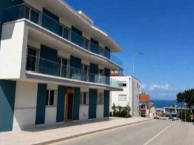 Casa venda em Pederneira, Leiria