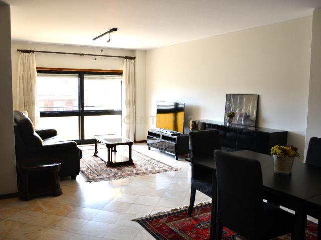 Apartamento alugar em Porto
