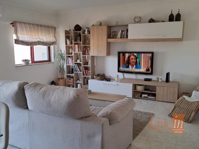 Apartamento venda em Carregado