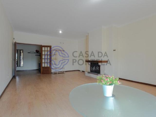 Apartamento venda em Bougado (São Martinho e Santiago), Trofa