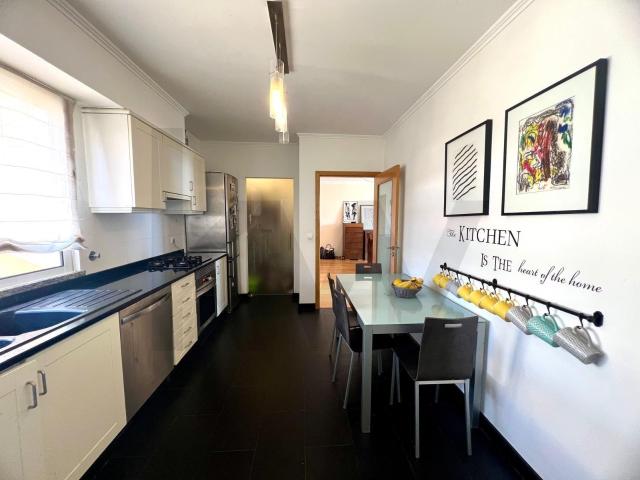 Apartamento venda em Azenha, Santa Cruz