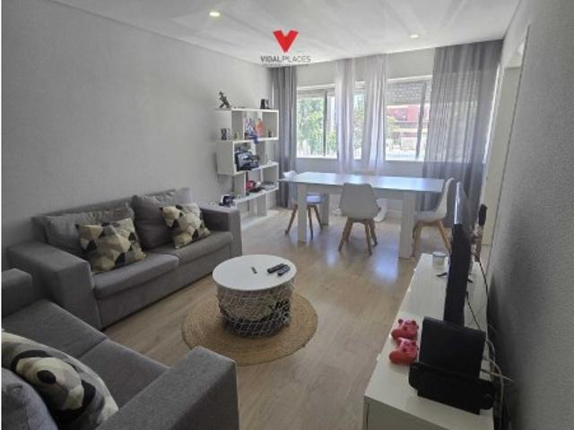 Apartamento venda em Quinta do Lambert, Lisboa