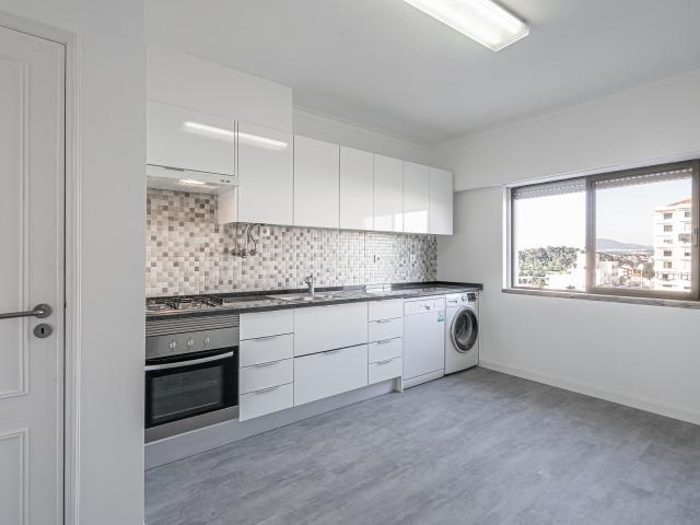 Apartamento alugar em Murtal, Cascais
