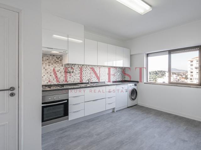 Apartamento alugar em Murtal, Cascais