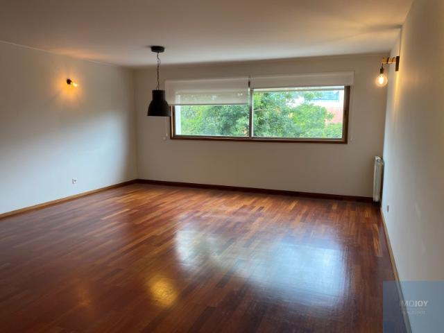 Apartamento alugar em Monte de Ramalde, Porto
