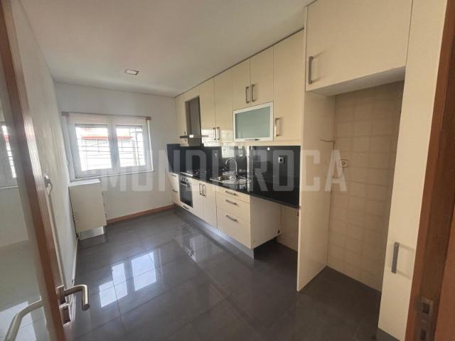 Apartamento alugar em Agrelo, Braga