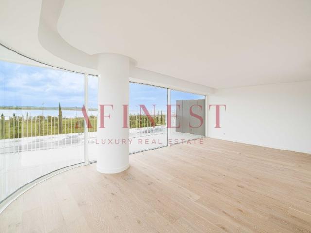 Apartamento alugar em Verderena, Setúbal