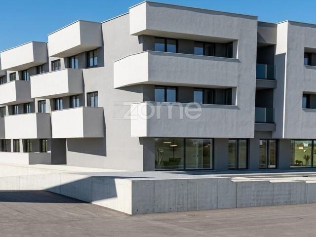 Apartamento venda em Chaves, Vila Real