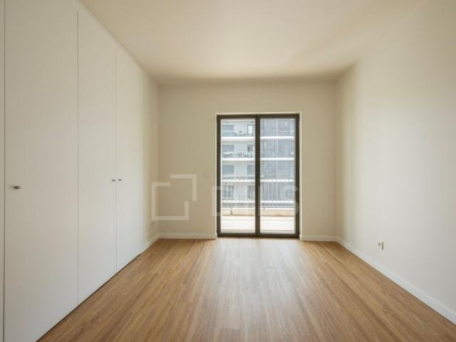 Apartamento alugar em Flamenga, Santiago Dos Velhos