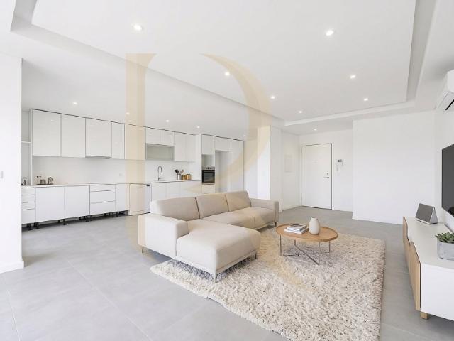 Apartamento venda em Seixal, Setúbal