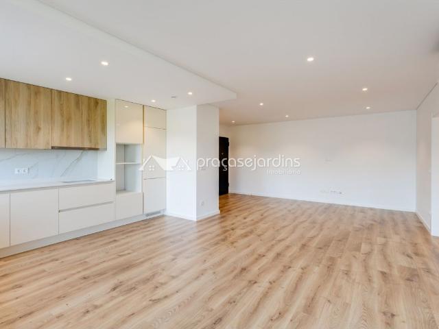 Apartamento venda em Ponte Cavaleiro, Leiria
