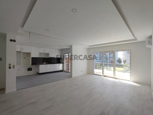Casa venda em Farinheiras, Seixal