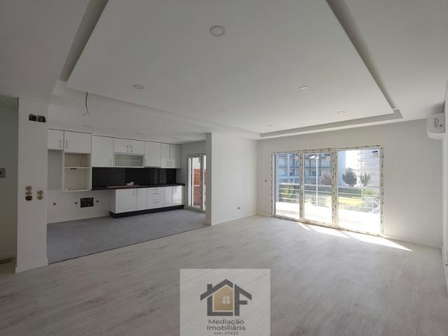 Apartamento venda em Farinheiras, Seixal