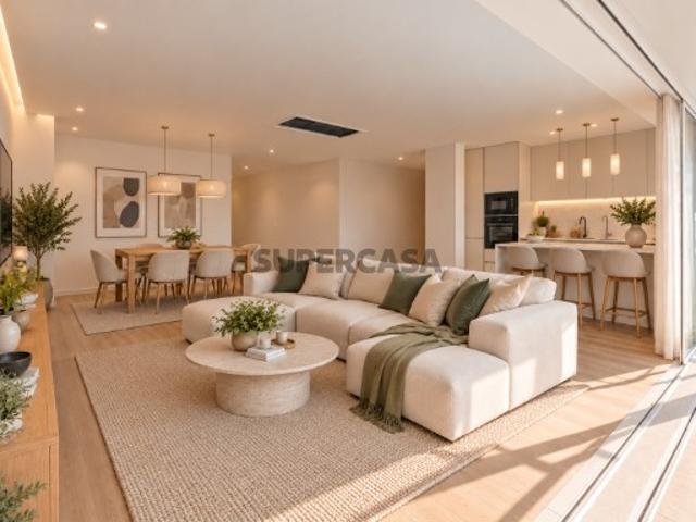 Casa venda em Urbanização Alto dos Moinhos, Montijo