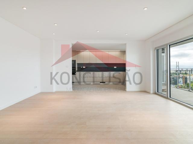 Apartamento venda em Portela da Azóia, Santiago Dos Velhos
