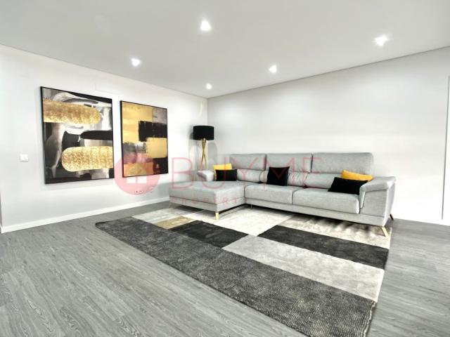 Apartamento venda em Quelfes, Olhão
