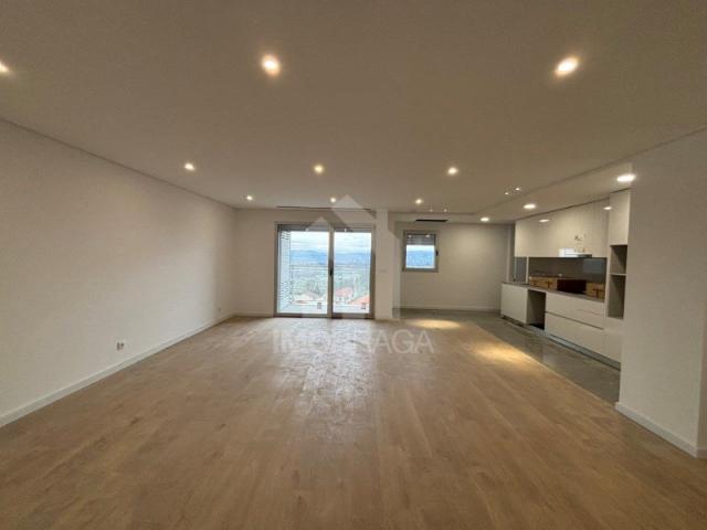 Apartamento venda em Braga (São Vicente), Braga
