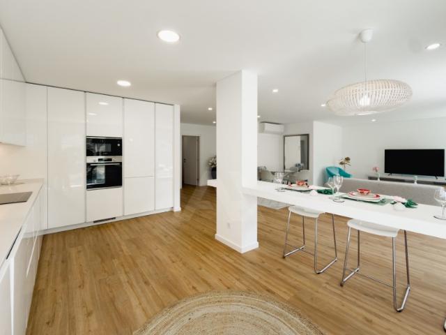 Apartamento alugar em Outeiro dos Cucos, Cascais