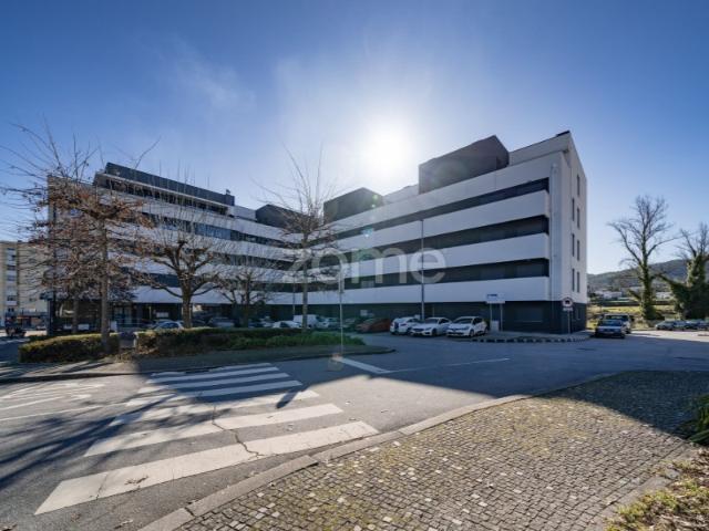 Apartamento venda em Portela, Póvoa de Lanhoso