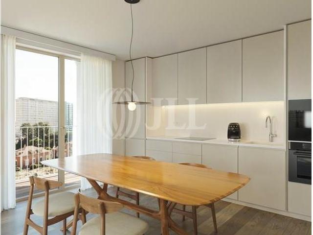 Apartamento venda em Quinta do Lambert, Lisboa