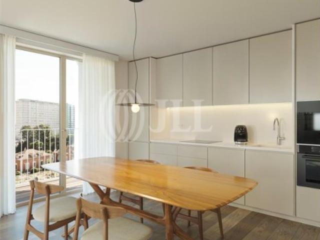 Apartamento venda em Quinta do Lambert, Lisboa