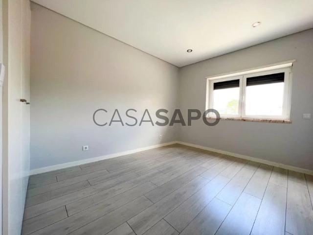 Apartamento alugar em Alcobaça, Leiria