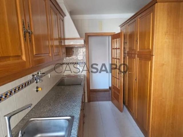 Apartamento alugar em Alcobaça
