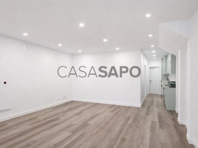 Apartamento alugar em Casal das Hortas, Alcobaça