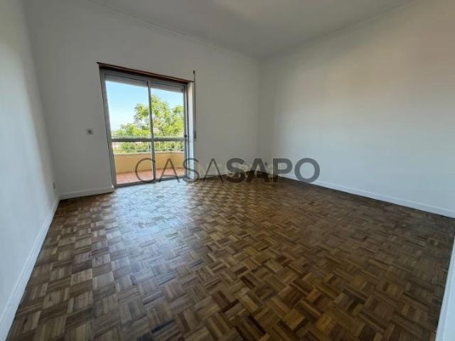 Apartamento alugar em Cova da Piedade, Almada