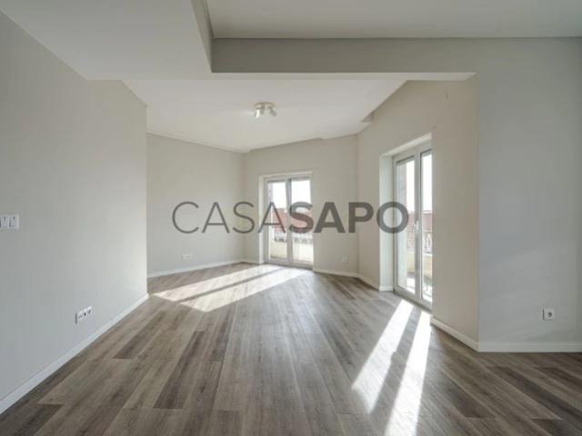 Apartamento alugar em Pombal, Almada