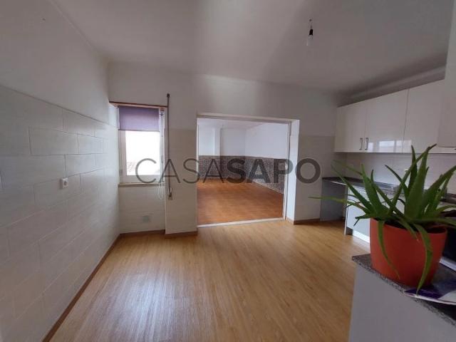 Apartamento alugar em Caldas Da Rainha, Leiria
