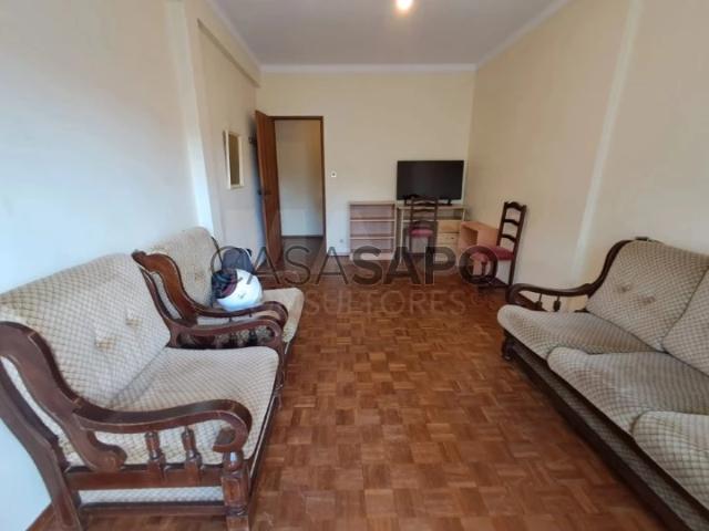 Apartamento alugar em Avenal, Caldas Da Rainha